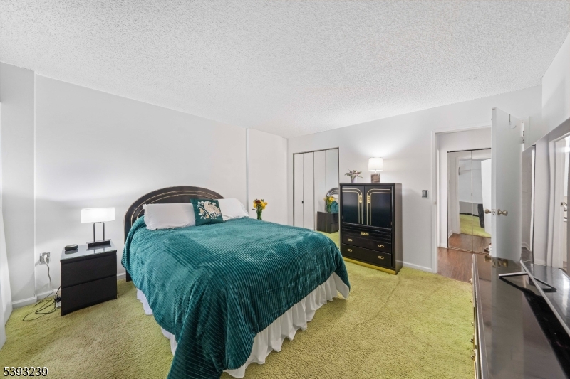 Linden Towers Condominiums - Residential