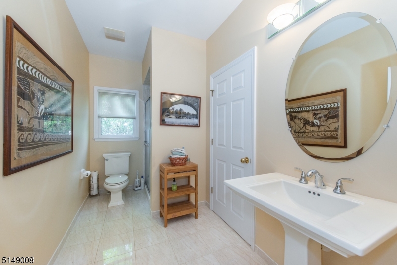 Coventry Chase - Residential