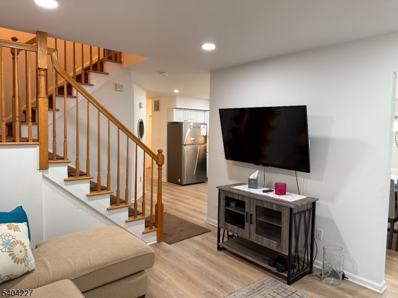 BERKLEY VILLAGE - Residential Lease