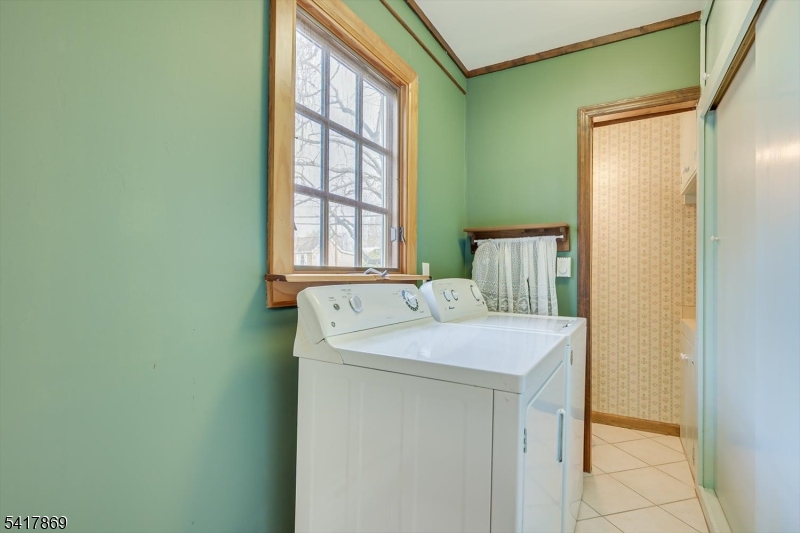 Neshanic Station - Residential