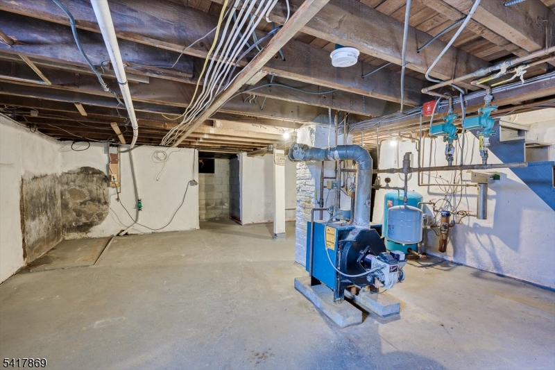 Neshanic Station - Residential