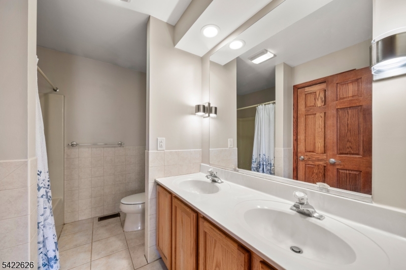 Indian Lake - Residential