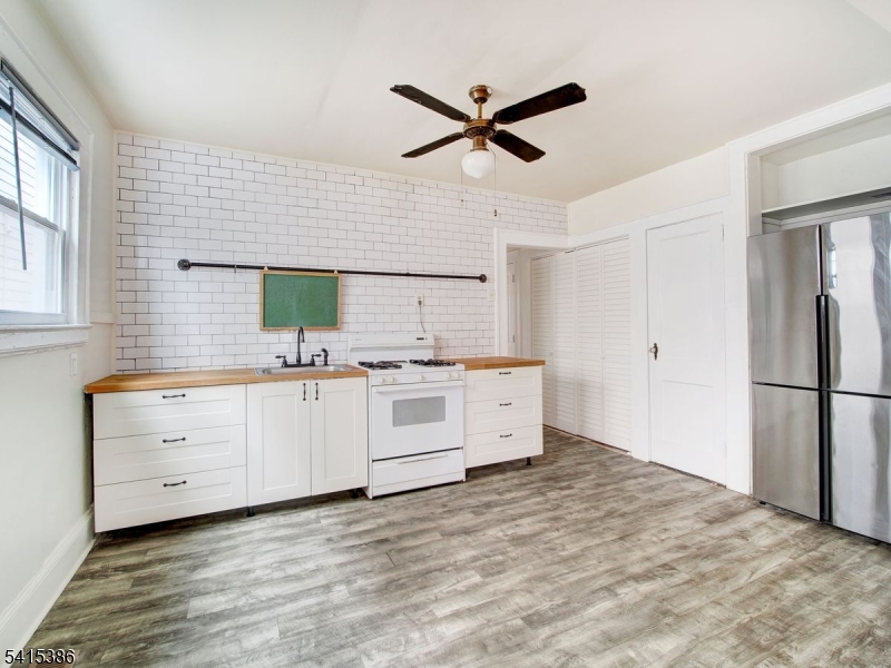 Watsessing - Residential Lease