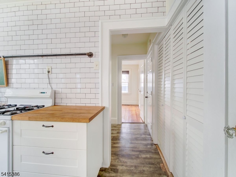 Watsessing - Residential Lease