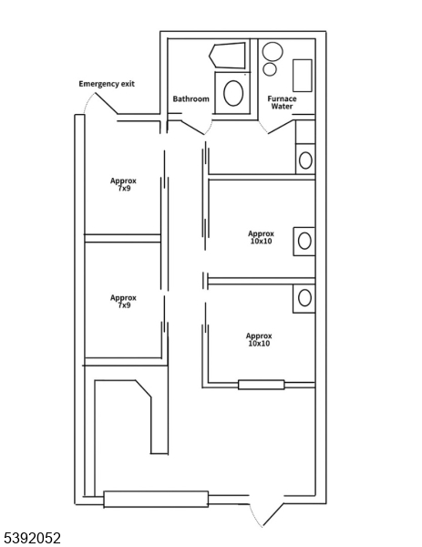 Main image without alt text