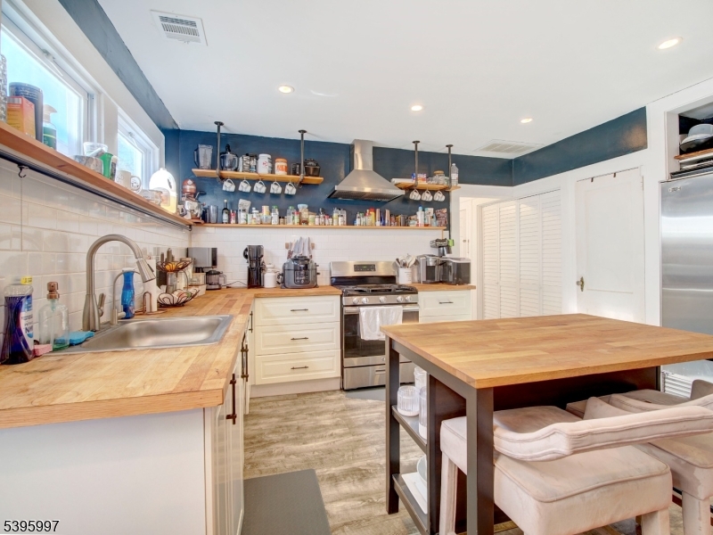 Watsessing - Residential Lease