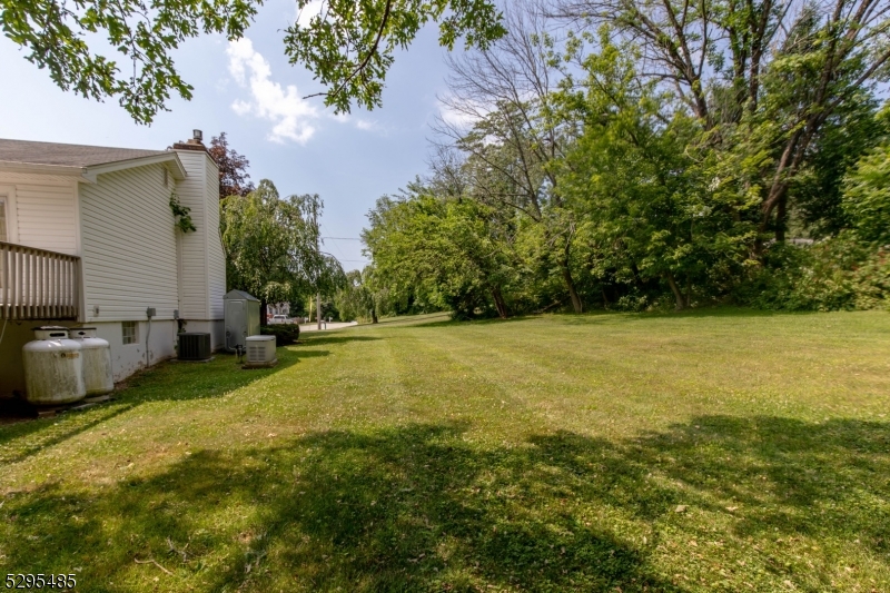 Simmons Lake - Residential