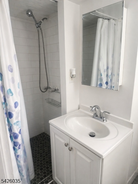 Montclair Township - Residential Income