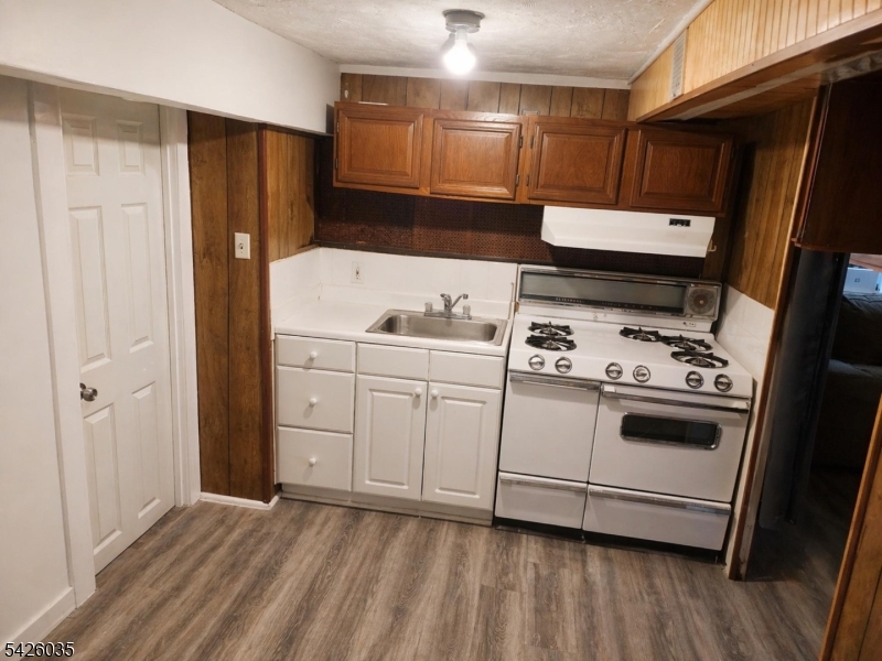 Montclair Township - Residential Income