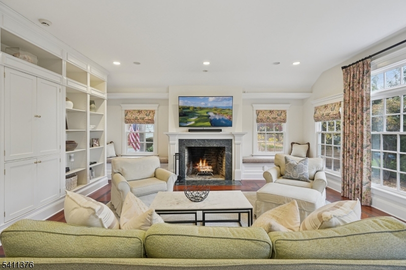 Madison Hill - Residential