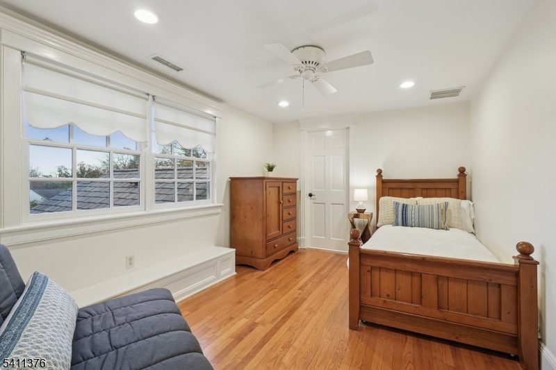 Madison Hill - Residential