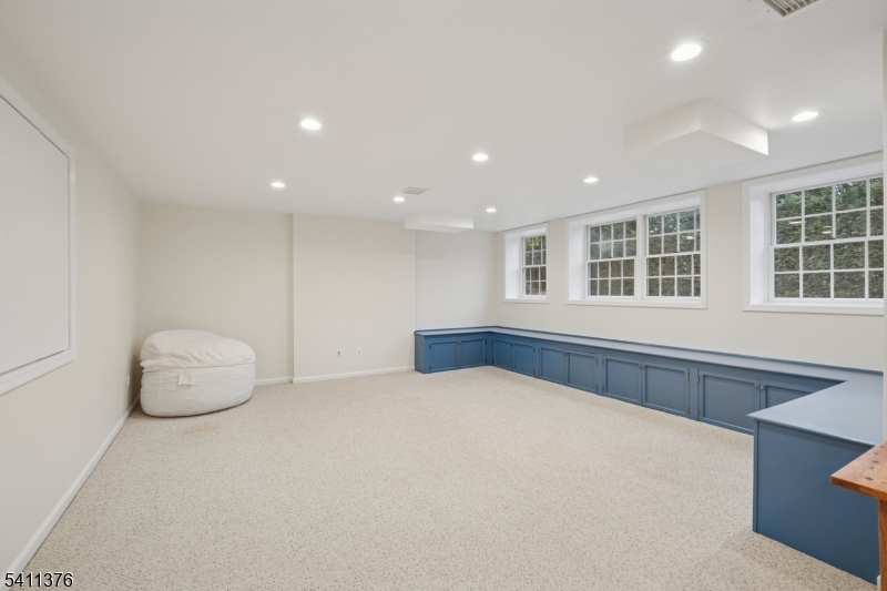 Madison Hill - Residential