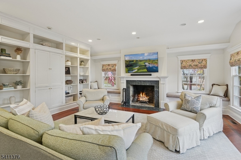 Madison Hill - Residential