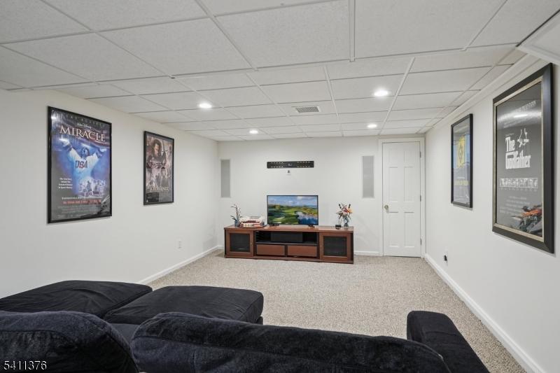 Madison Hill - Residential