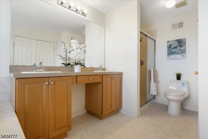 Montgomery Hills - Residential