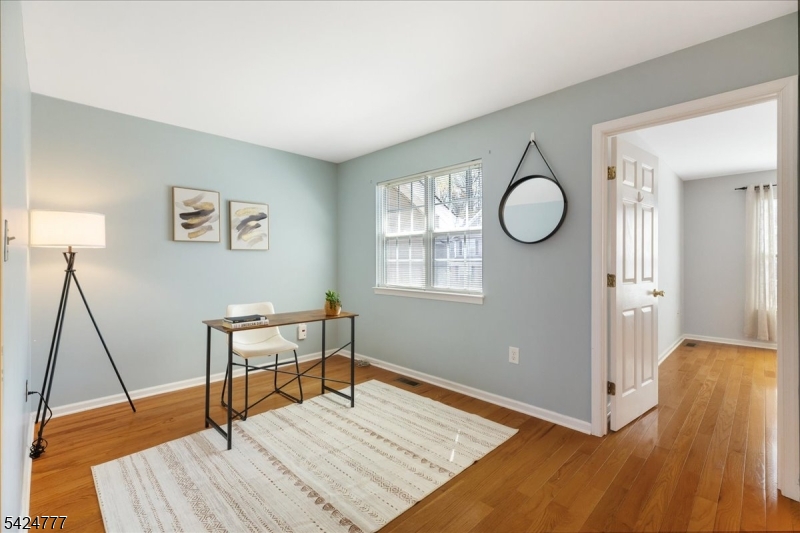 Montgomery Hills - Residential