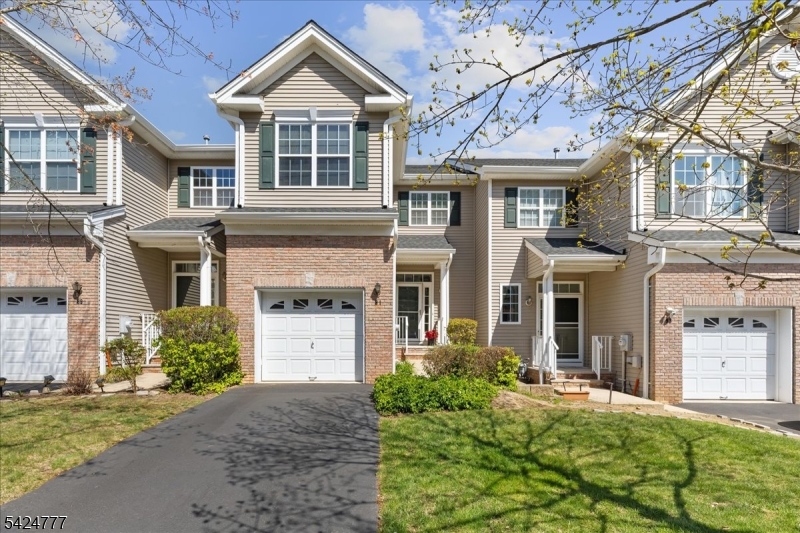 Montgomery Hills - Residential