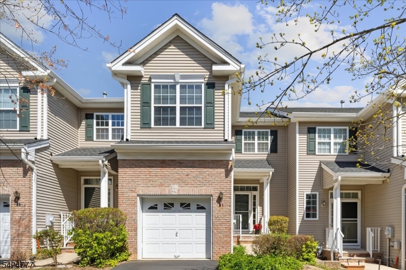 Montgomery Hills - Residential