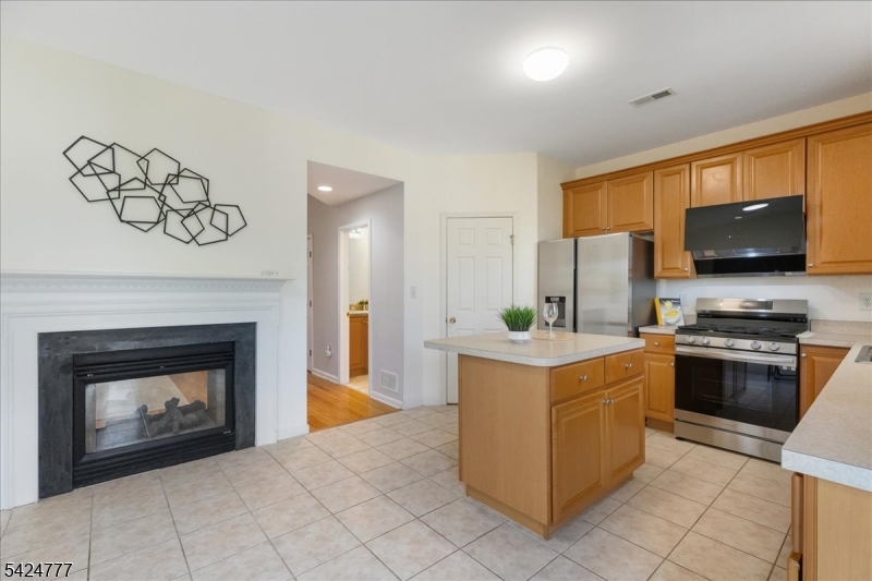 Montgomery Hills - Residential