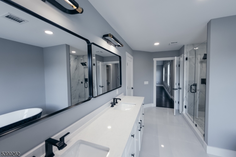 Aspen Ridge - Residential