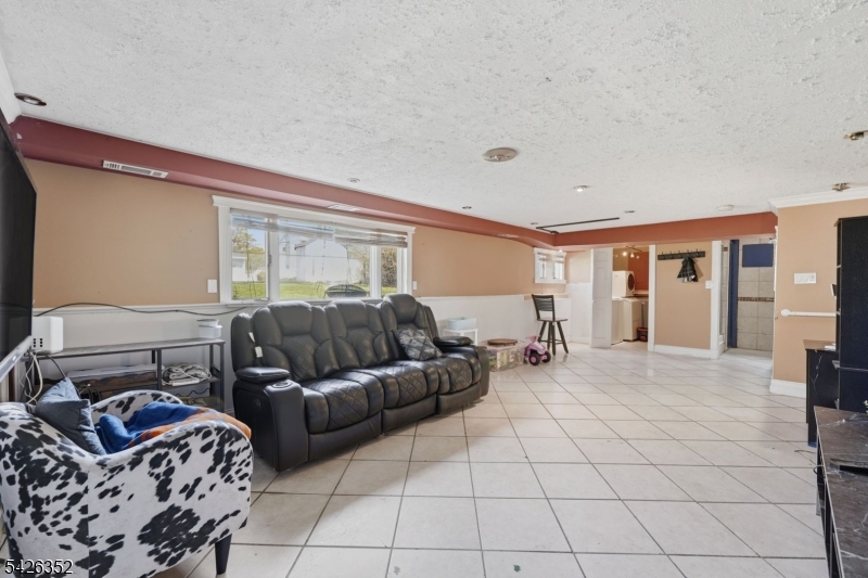 Woodbridge Knolls - Residential