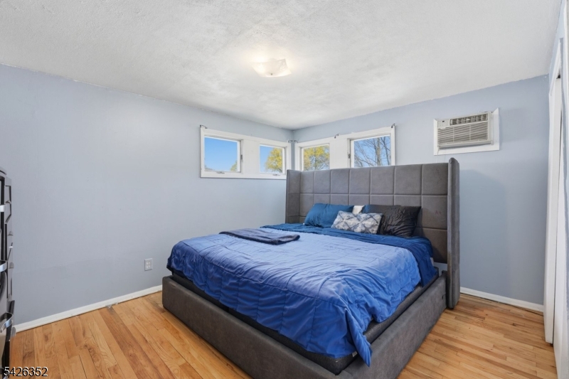 Woodbridge Knolls - Residential