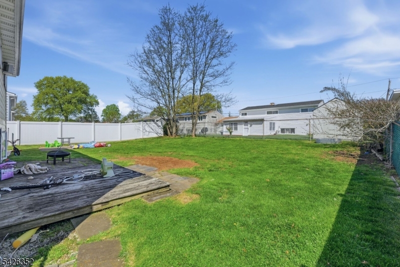 Woodbridge Knolls - Residential