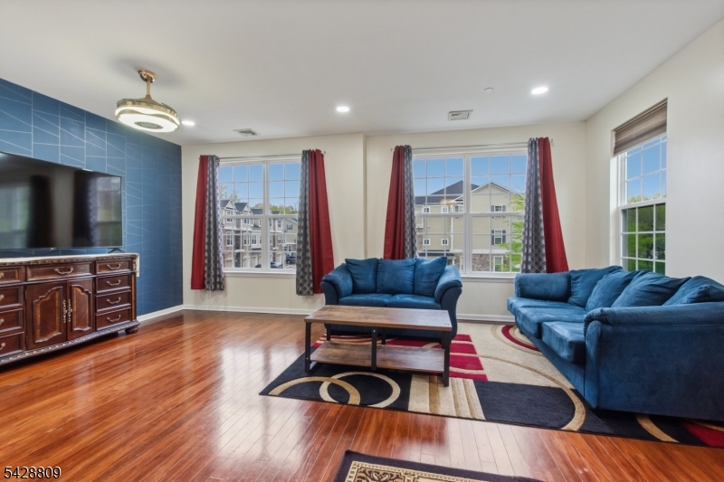 Conventry Park - Residential Lease