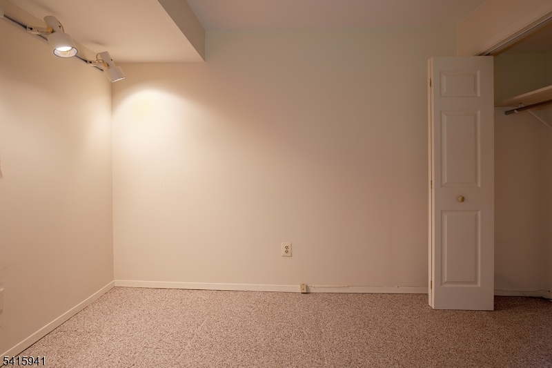 HIGHPOINT - Residential