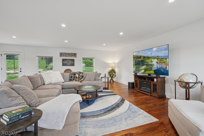 Sperry Springs Lake Views - Residential