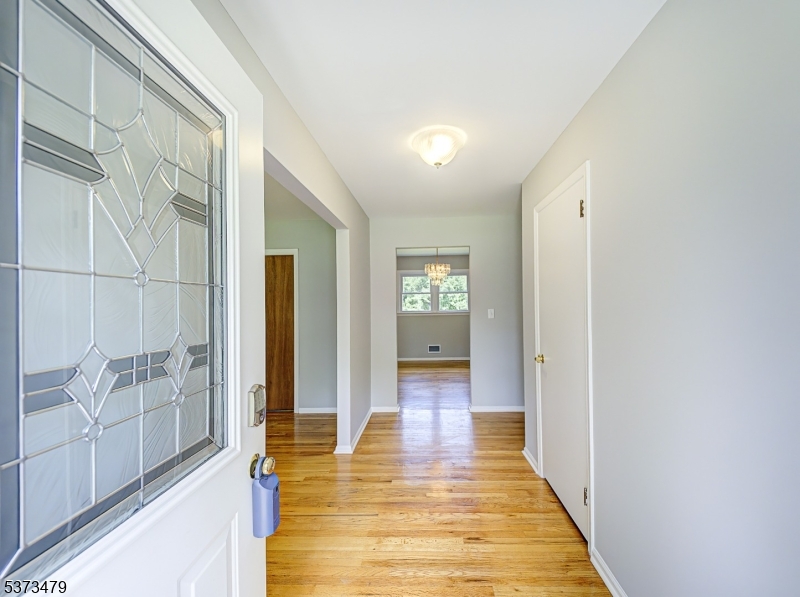 BROAD ACRES - Residential