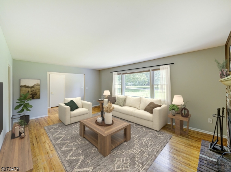 BROAD ACRES - Residential