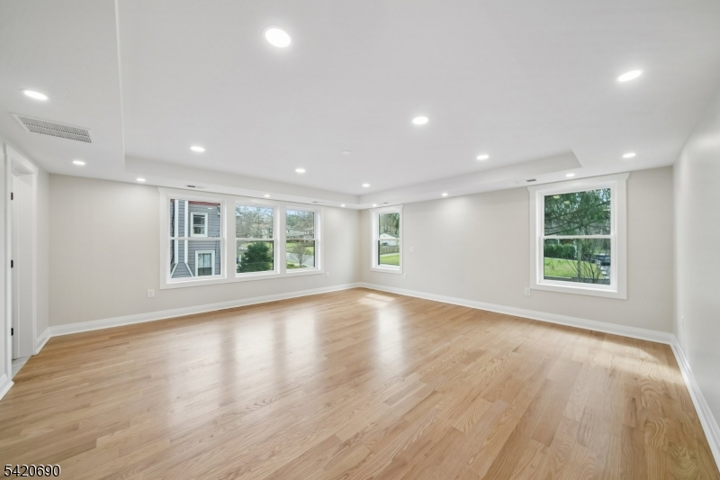 Central Villas - Residential