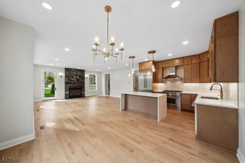 Central Villas - Residential