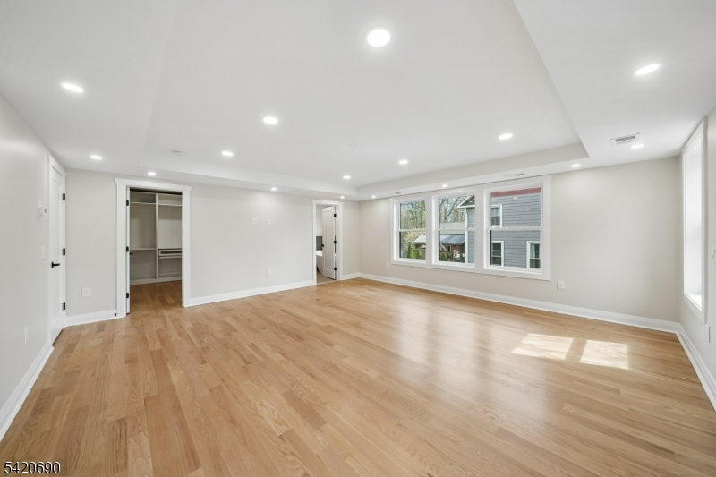 Central Villas - Residential