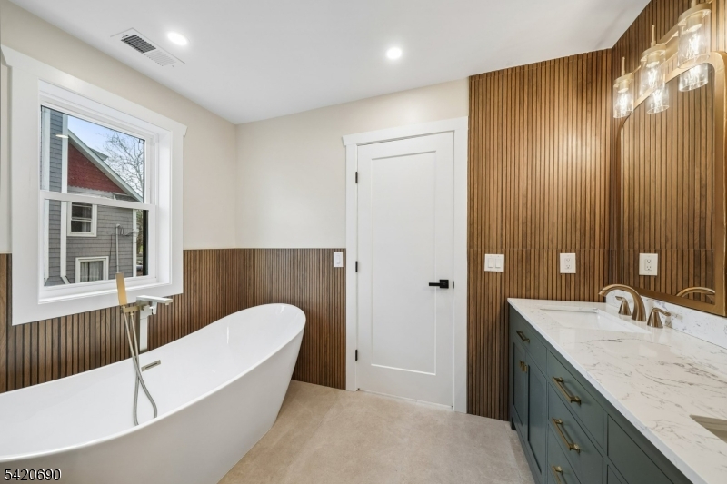 Central Villas - Residential