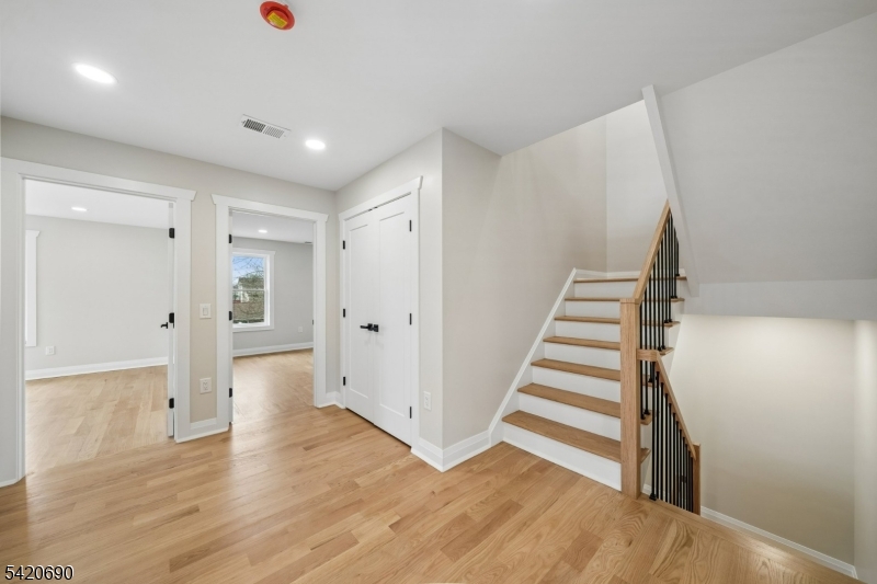 Central Villas - Residential