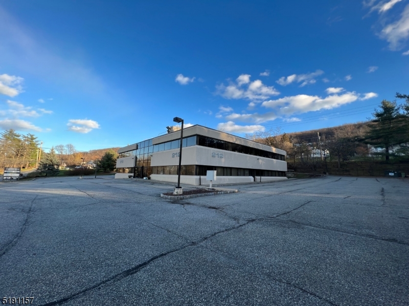 Vernon Twp., New Jersey 07462, United States, ,Commercial,Active,74096