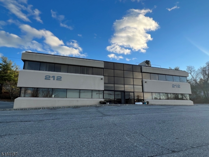 Vernon Twp., New Jersey 07462, United States, ,Commercial,Active,74096