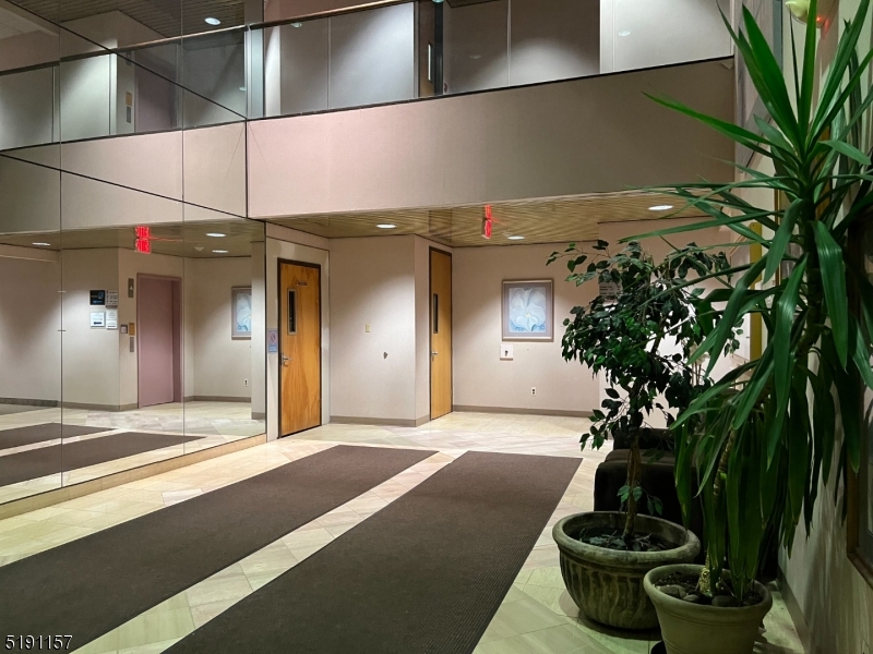 Vernon Twp., New Jersey 07462, United States, ,Commercial,Active,74096