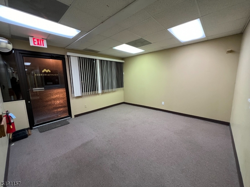 Vernon Twp., New Jersey 07462, United States, ,Commercial,Active,74096