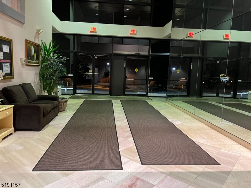 Vernon Twp., New Jersey 07462, United States, ,Commercial,Active,74096