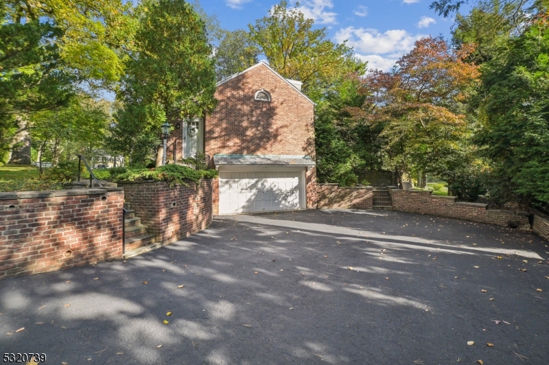 Hartshorn - Residential