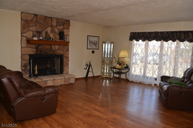 Inglehurst Village - Residential