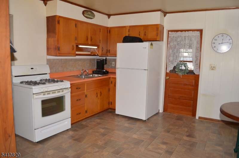 Inglehurst Village - Residential