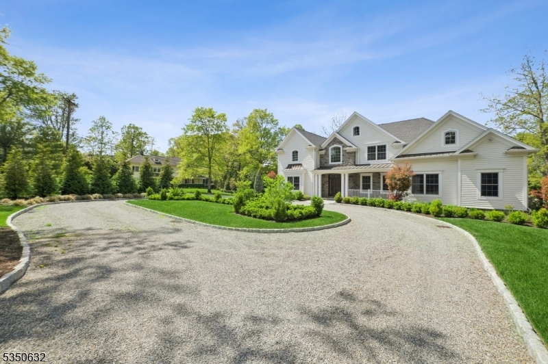 260 Hartshorn Dr