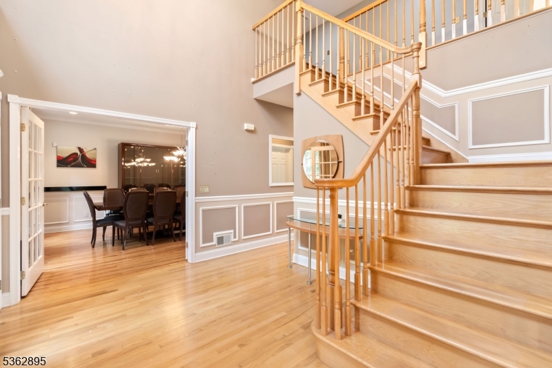 Woodlake Crest - Residential