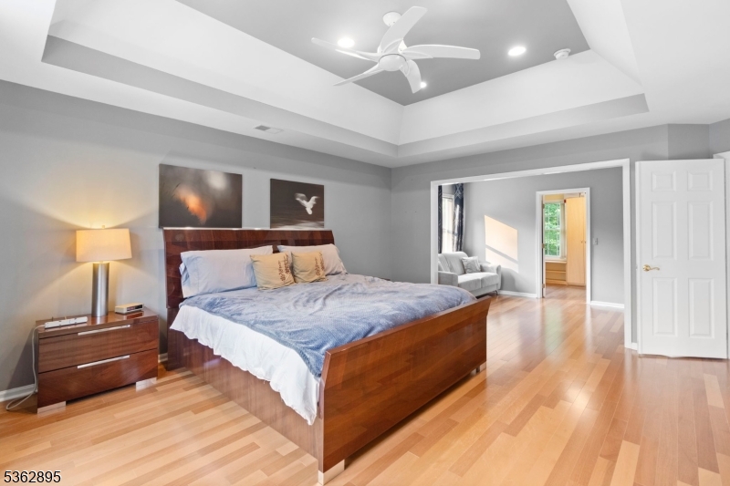 Woodlake Crest - Residential