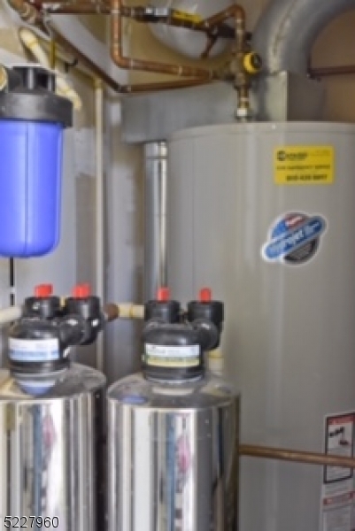 The Grande - Residential Lease