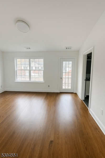 Season Glen - Residential